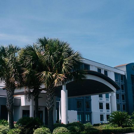 Courtyard By Marriott Gulfport Beachfront Buitenkant foto